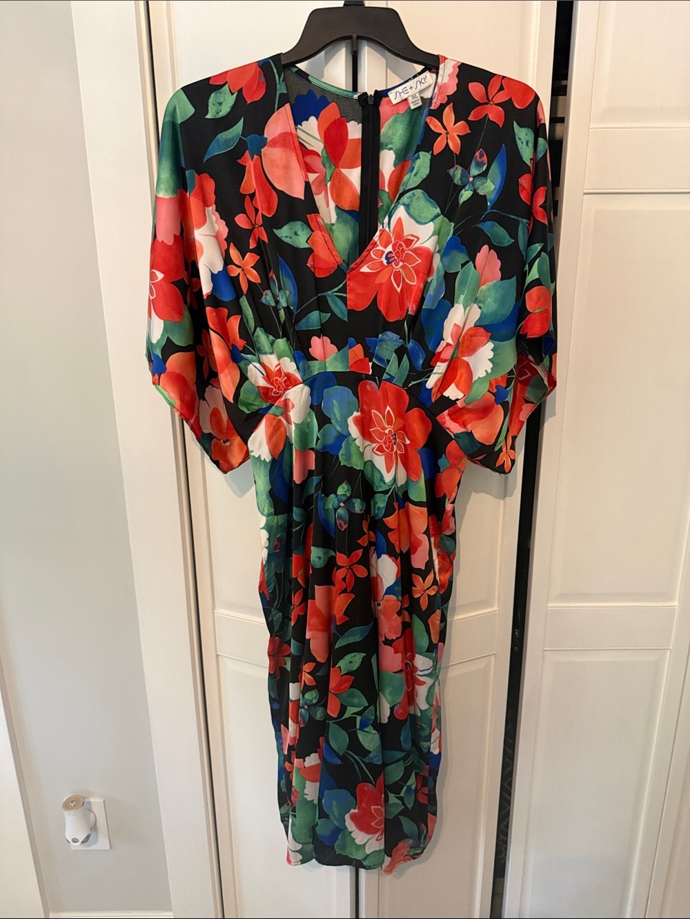 Floral V-Neck Midi Dress in Black and Red